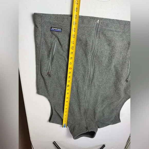 PATAGONIA Mens Vest L Gray Synchilla Full Zip Mock Neck Outdoor Hiking company - Picture 3 of 8